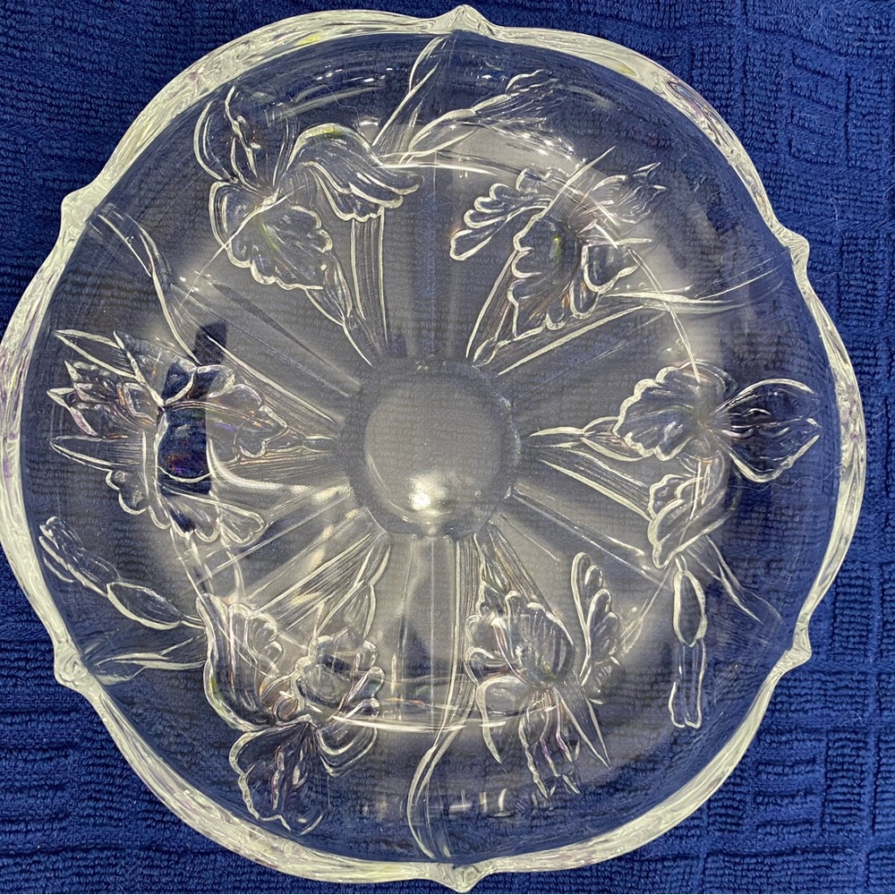 SAVOIR VIVRE WILD IRIS SMALL CRYSTAL DISH EMBOSSED ON BOTTOM